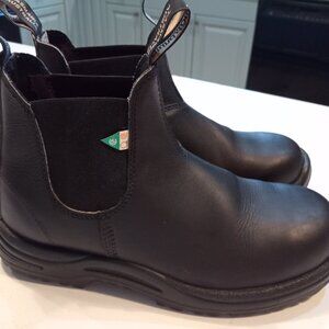 Blundstones Men's Boots NEW! CSA approved